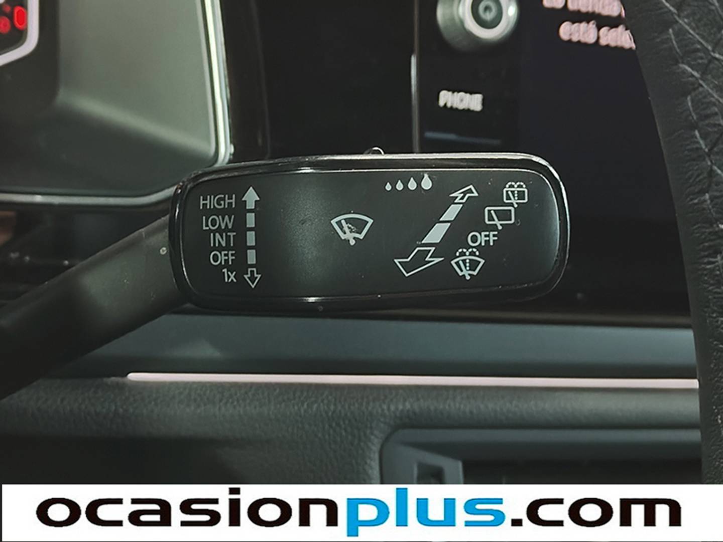 Foto Volkswagen Taigo Volkswagen Taigo R-Line 1.0 TSI  (110 CV) DSG