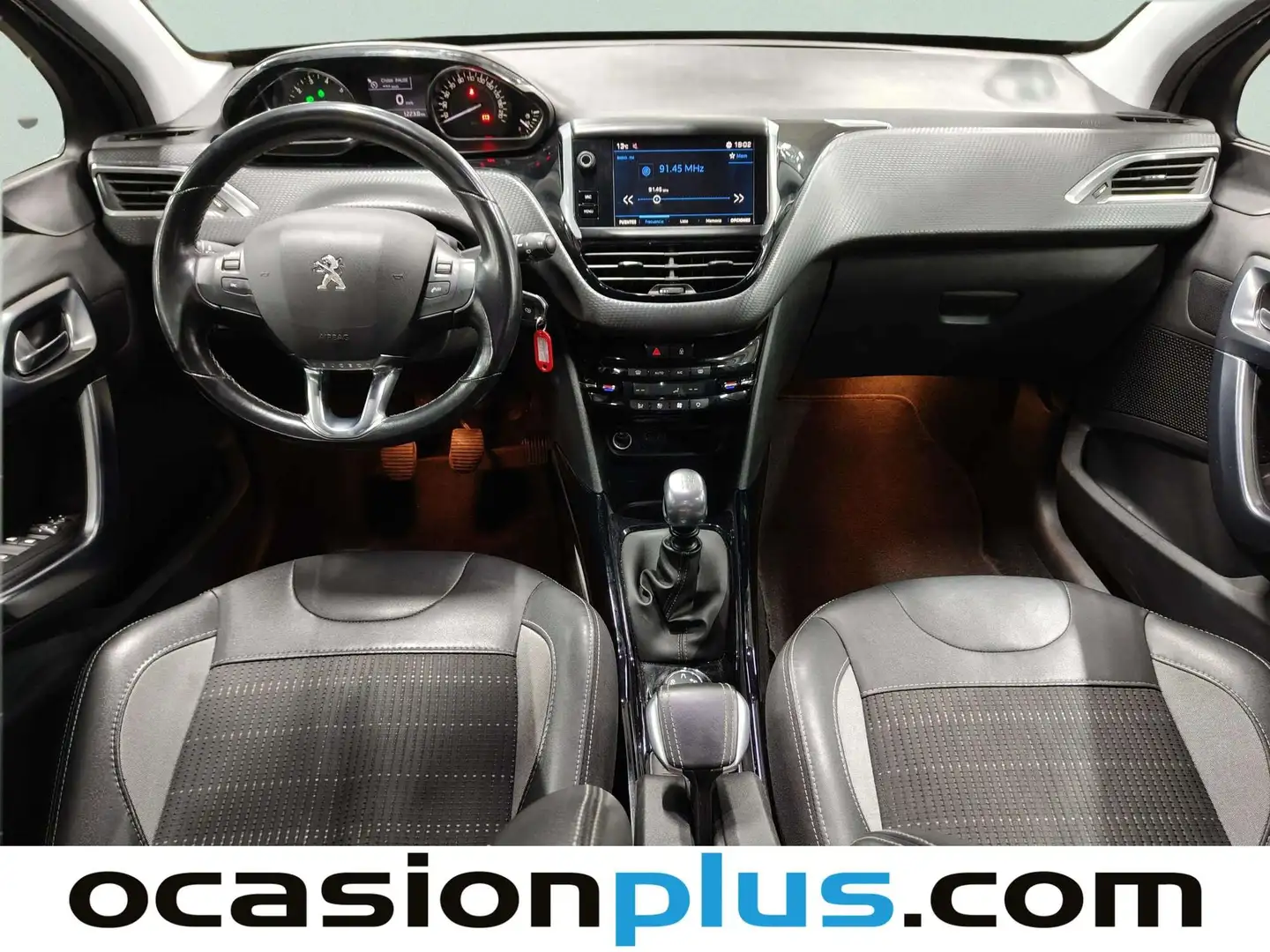 Foto Peugeot 2008 Peugeot 2008 PureTech 130 S&S Allure (130 CV)