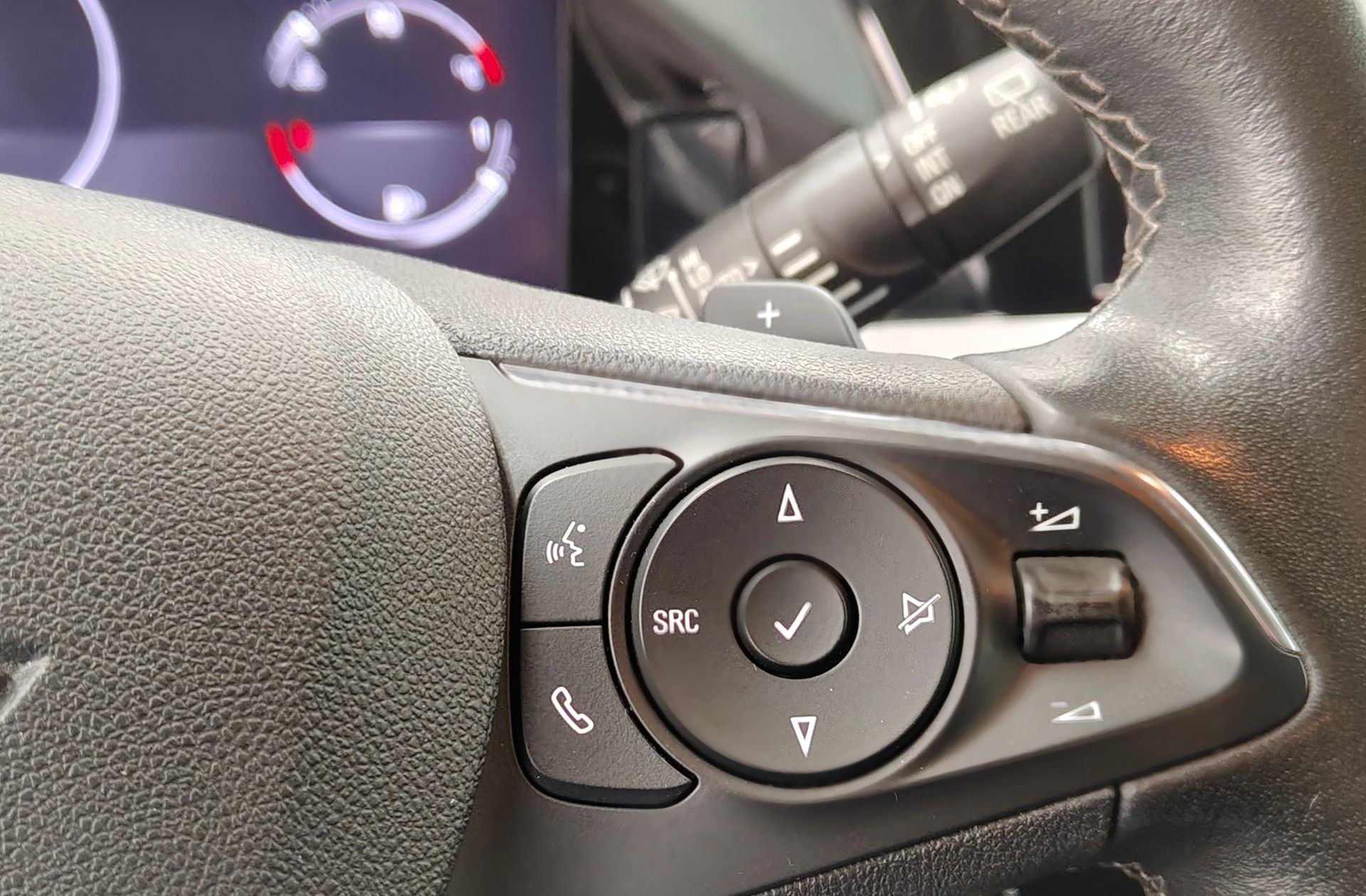 Opel Grandland 1.5 CDTi Design Tech - foto 35