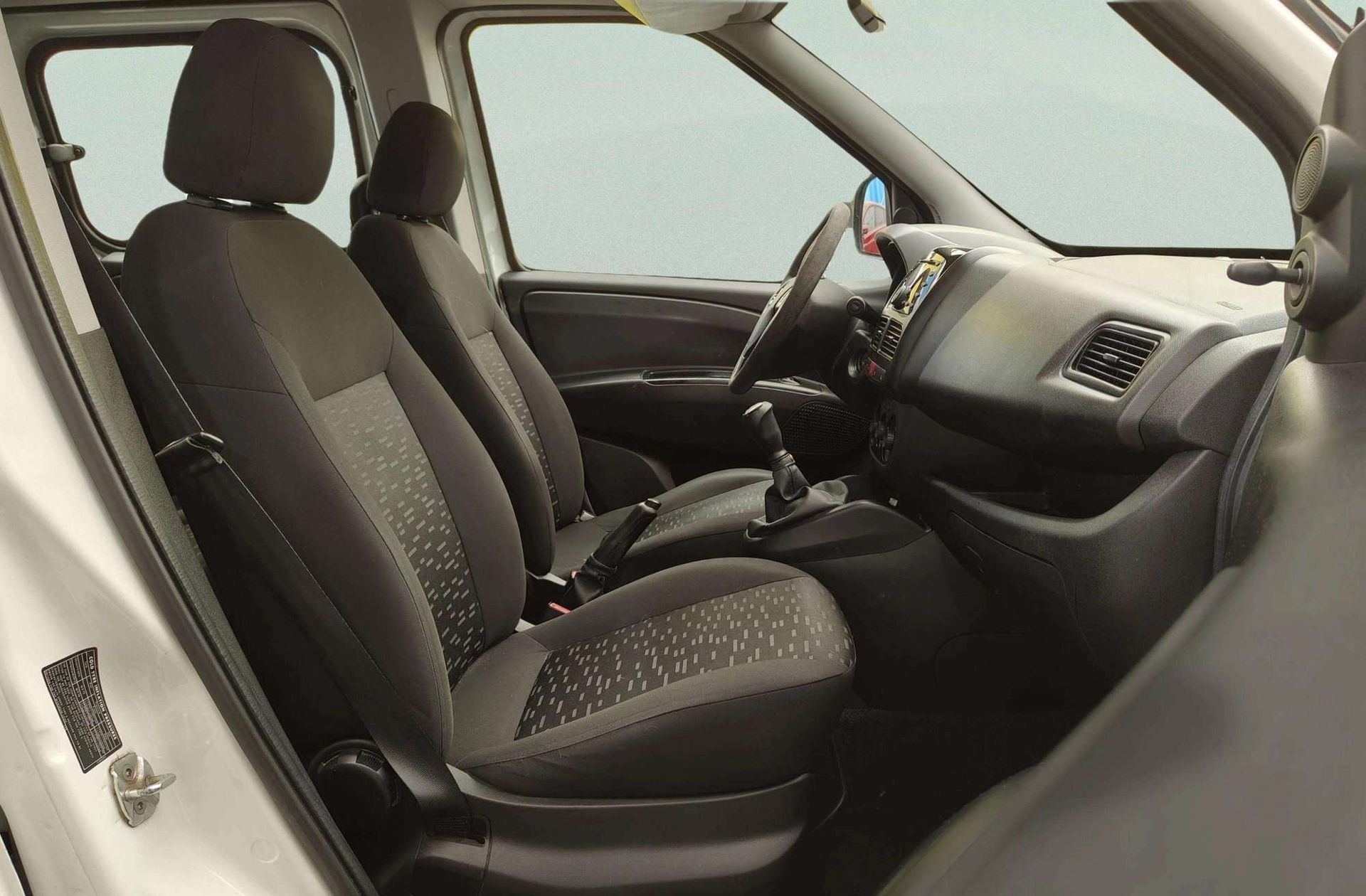 Opel Combo 1.3 CDTI Expression L1H1 - foto 14