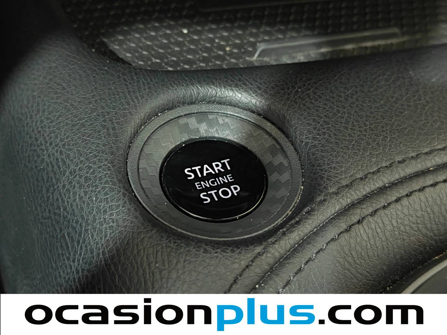 Foto Nissan JUKE Nissan Juke DIG-T N-Connecta 4x2 DCT (114 CV)