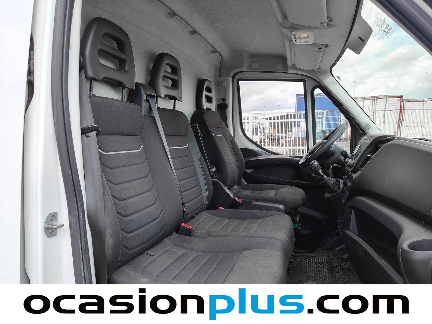 Foto Iveco Daily Iveco Daily Furgon 35S 16 V 3520L/H2 (156 CV)