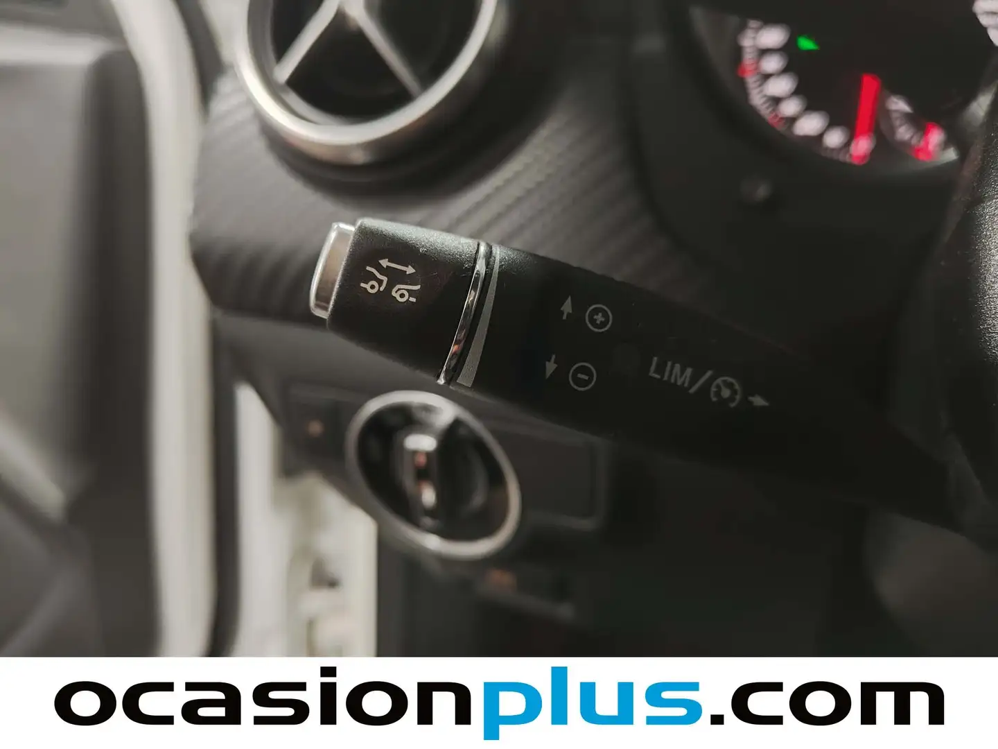 Foto Mercedes Clase A Mercedes-Benz Clase A A 180 d AMG Line (109 CV)