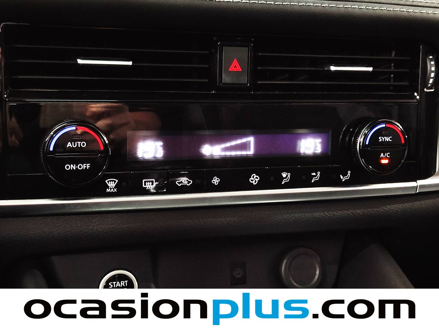 Foto Nissan QASHQAI Nissan Qashqai DIG-T 140 mHEV N-Connecta 4x2 (140 CV)