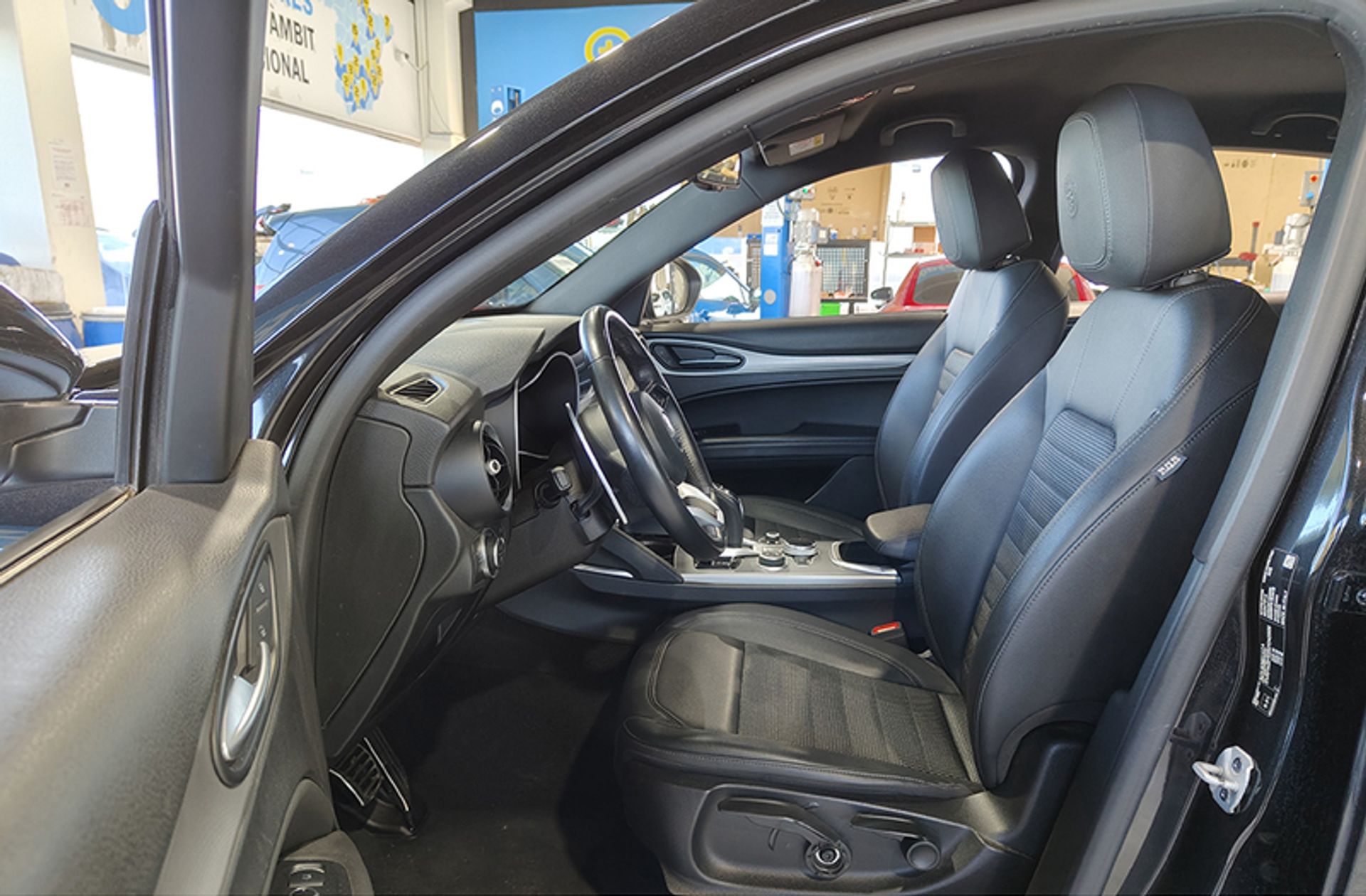 Alfa Romeo Stelvio 2.2 Diesel Sprint RWD - foto 13