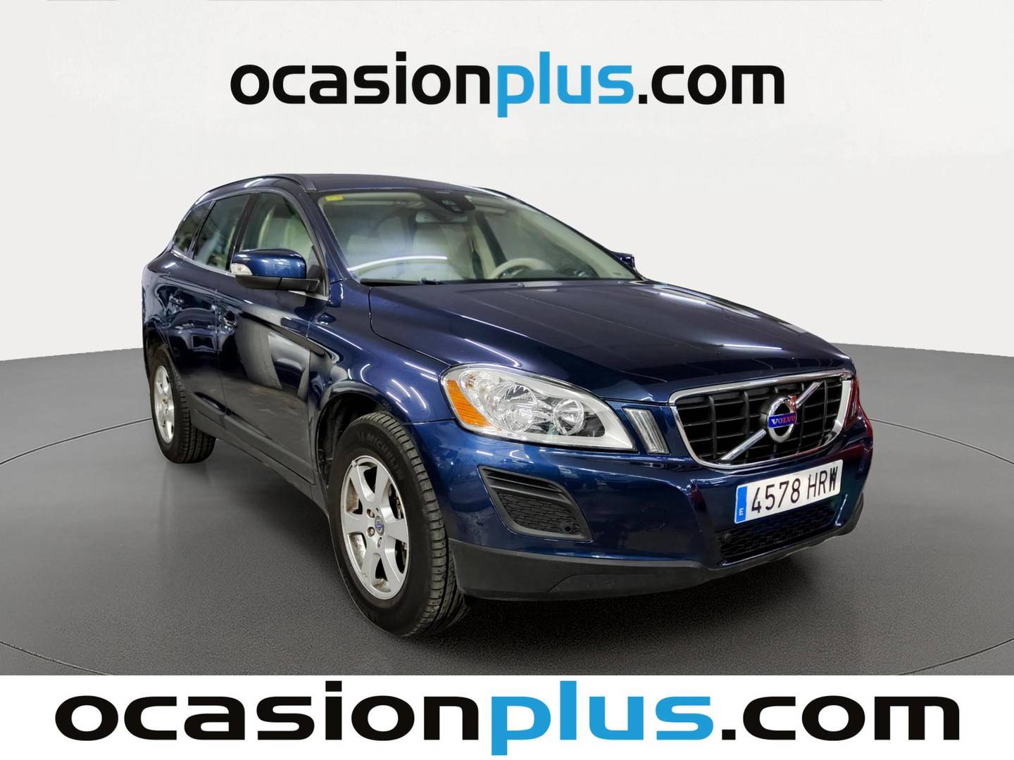 Foto delantera Volvo XC60 Volvo XC60 D4 Momentum AWD Auto (163 CV) derecha