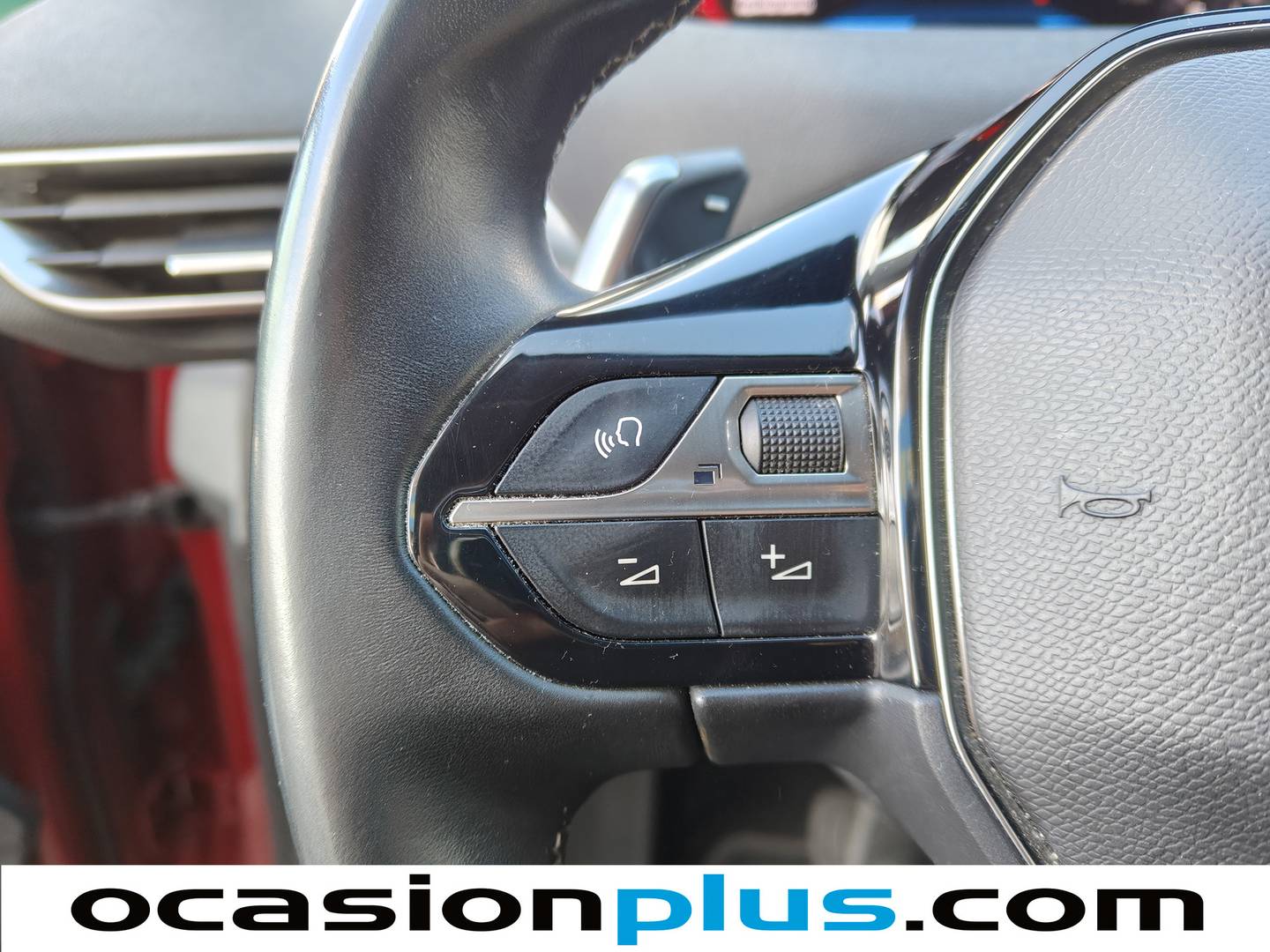 Foto Peugeot 5008 Peugeot 5008 PureTech 130 S&S Allure Pack EAT8  (130 CV)