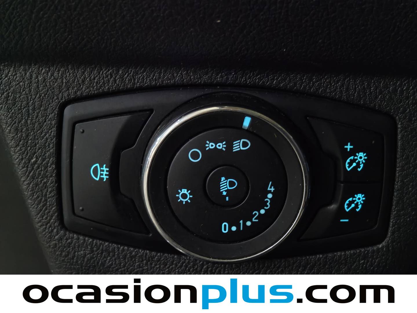 Ford Tourneo Courier Ford Tourneo Courier 1.5 TDCi Ambiente (75 CV) 2015