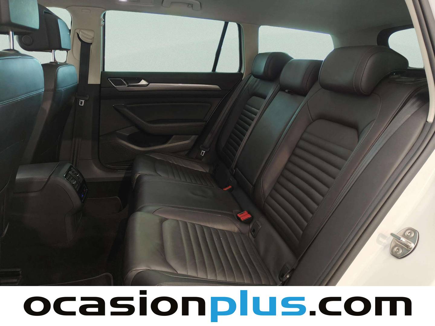 Foto asientos traseros Volkswagen Passat Volkswagen Passat Alltrack 2.0 TSI 4Motion (272 CV) DSG