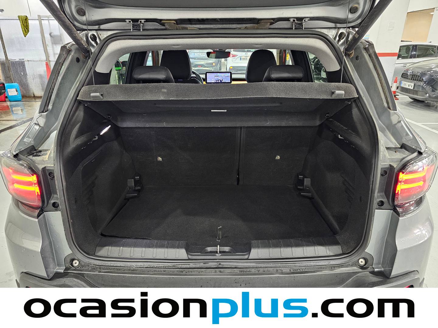 Foto Jeep Avenger Jeep Avenger 1.2 G Summit (100 CV)