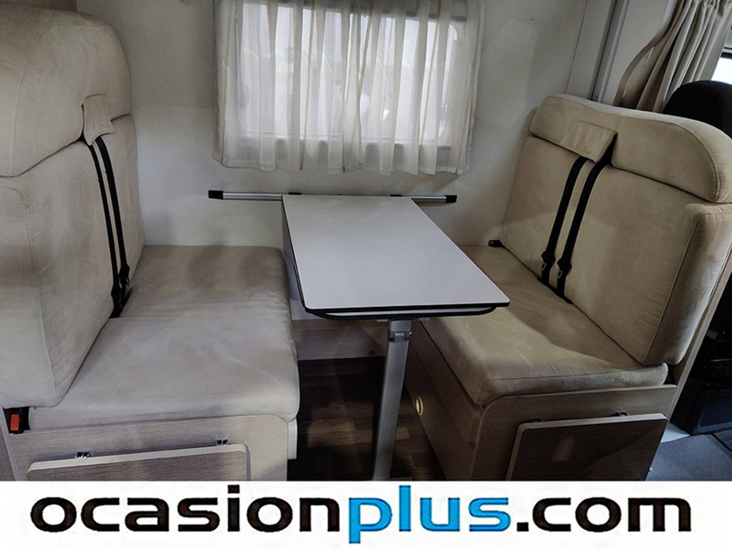 Equipamiento del Citroën Ilusion Citroën Ilusion Z760 (163 CV) 4 Plazas