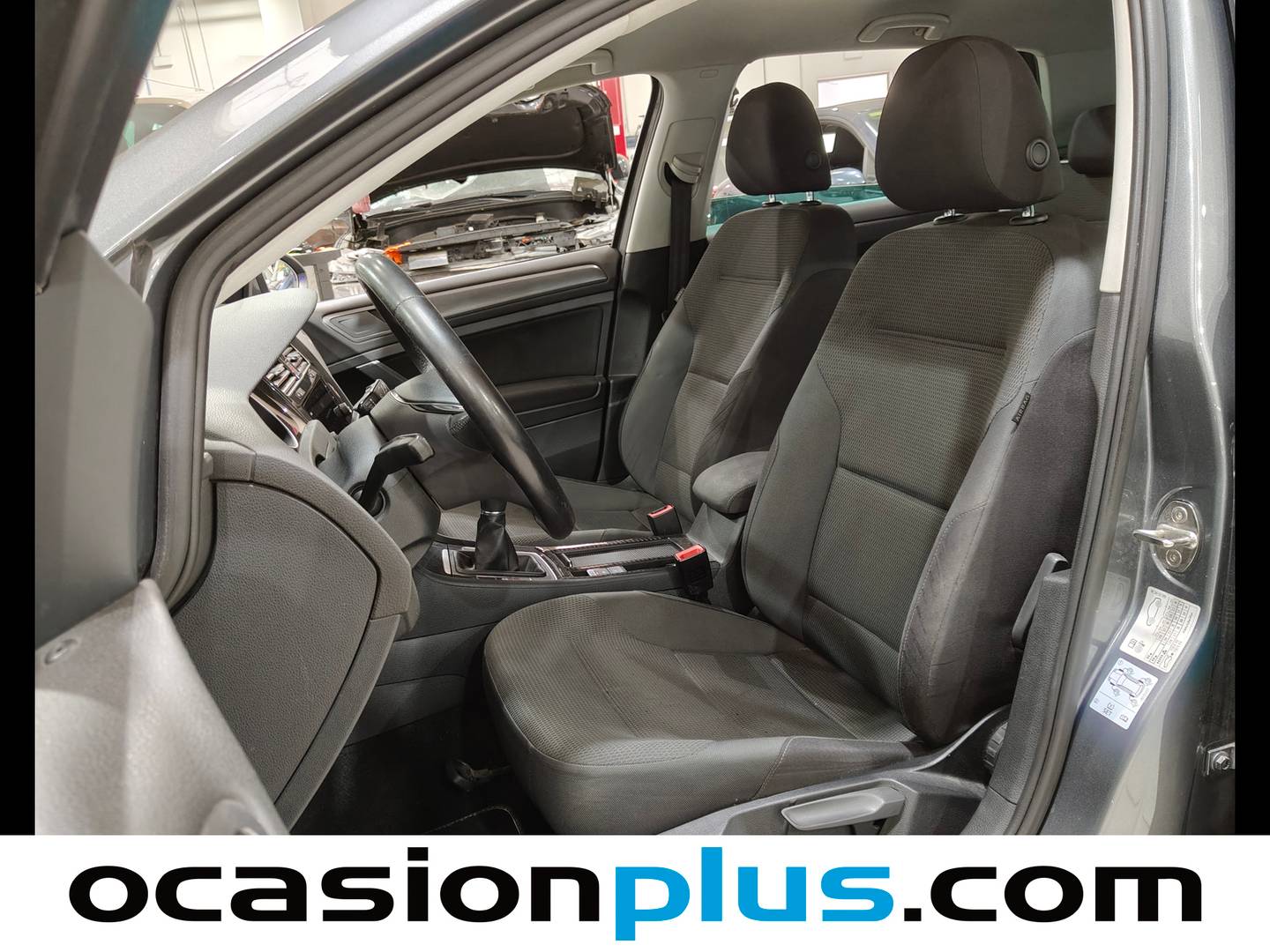 Foto asientos delanteros Volkswagen Golf Volkswagen Golf Advance 1.5 TSI Evo BM (130 CV)