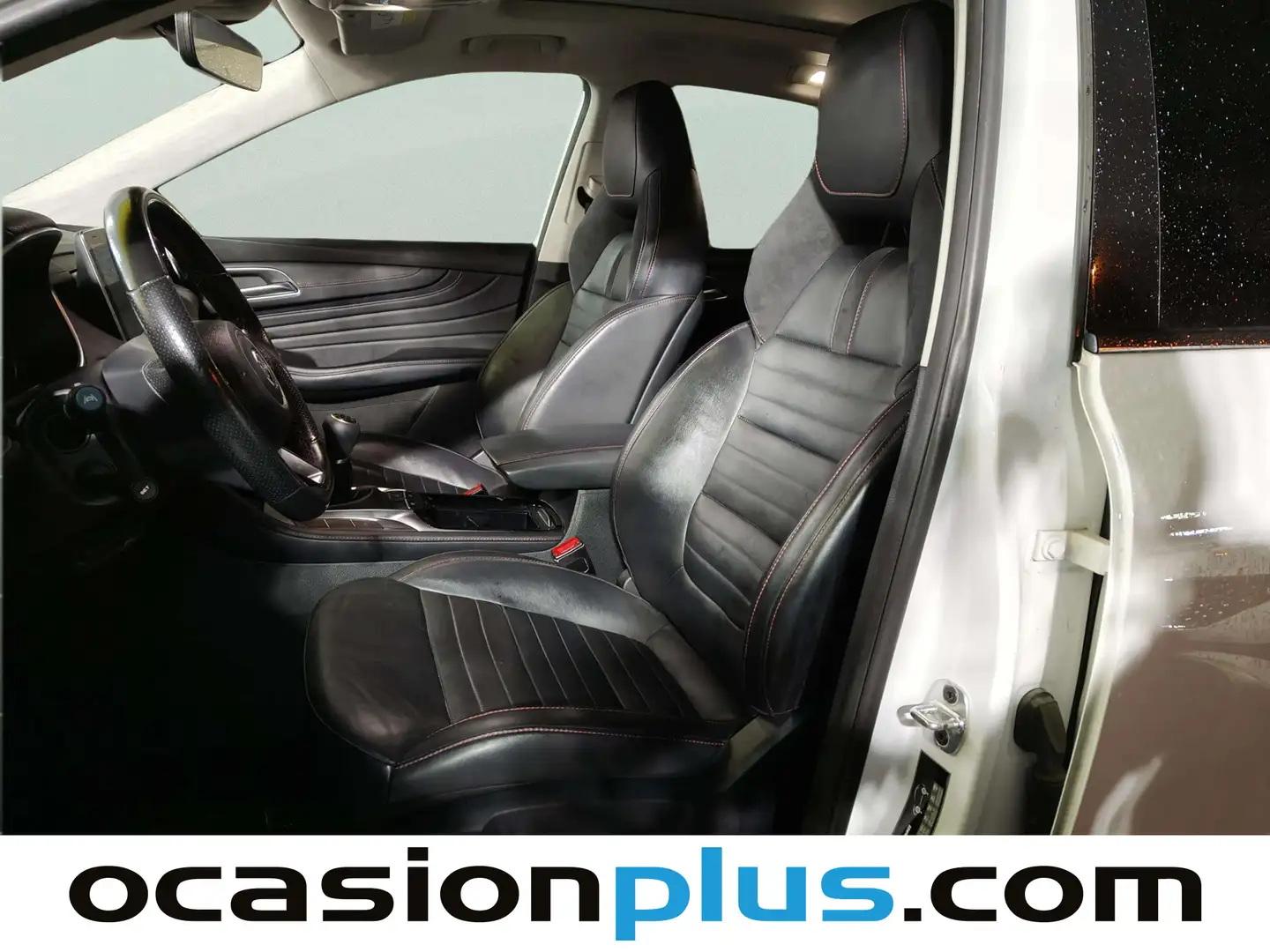 Foto MG HS MG HS 1.5 Turbo GDI Luxury (162 CV)