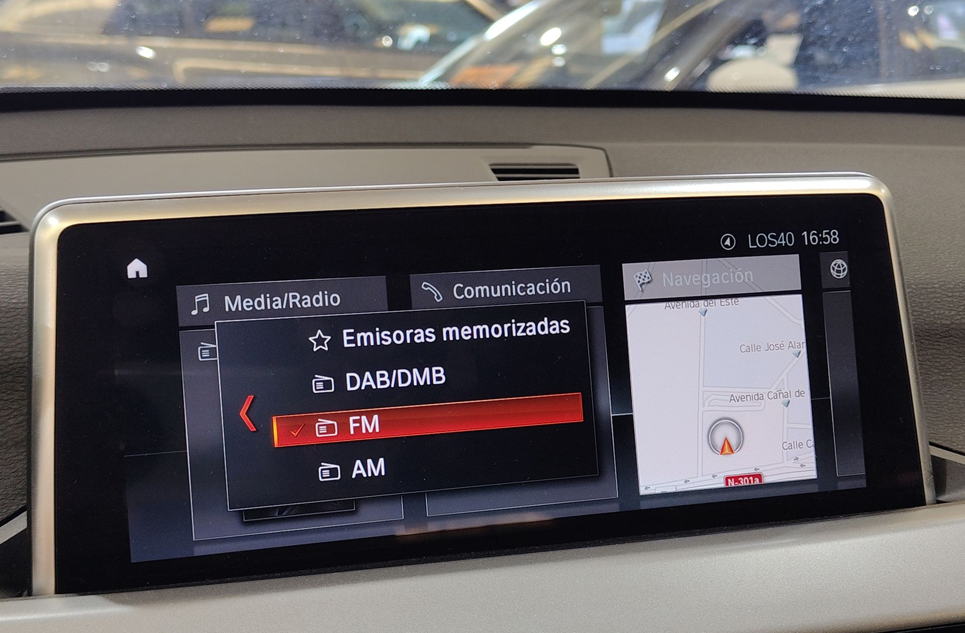 BMW X1 sDrive18i - foto 36