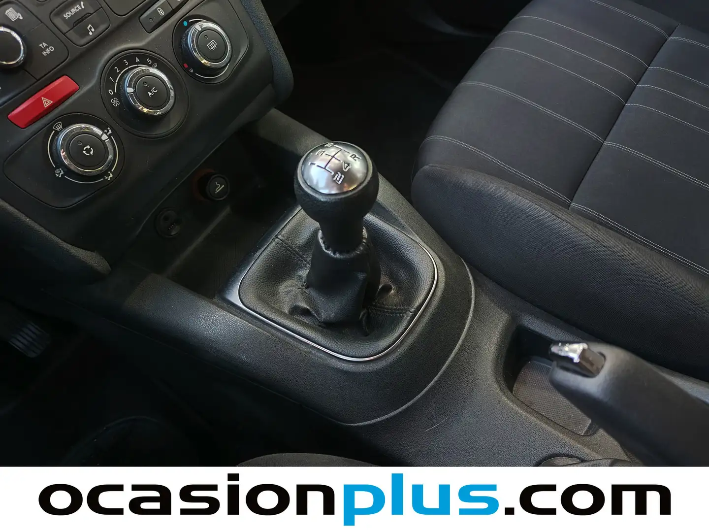 Foto Citroën C4 Citroen C4 PureTech 110 Live Edition (110 CV)