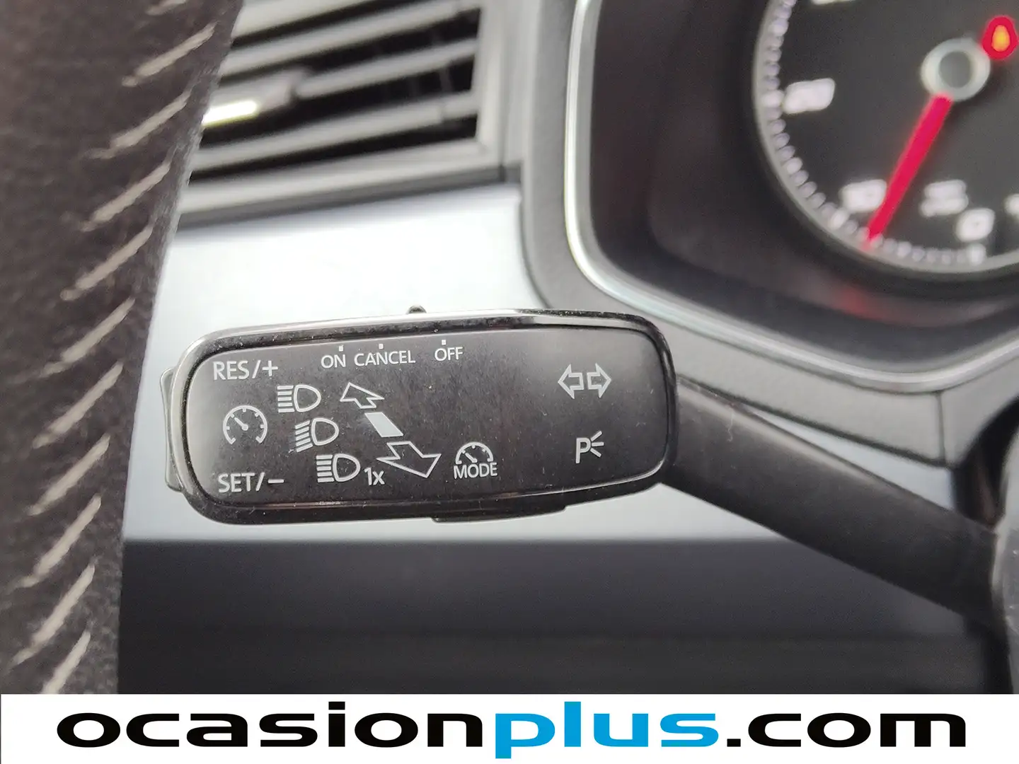 Foto Seat Arona SEAT Arona 1.6 TDI Ecomotive S&S Style (95 CV)