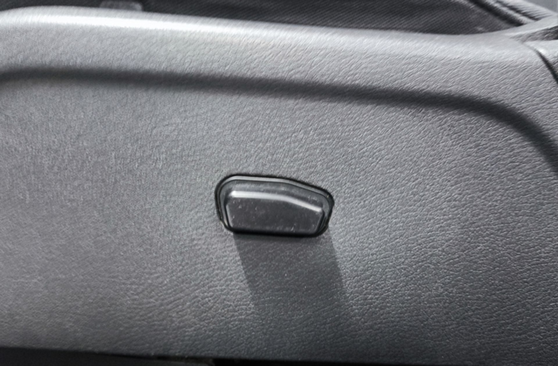 Dodge Journey 2.0 CRD SXT 7 plazas - foto 8