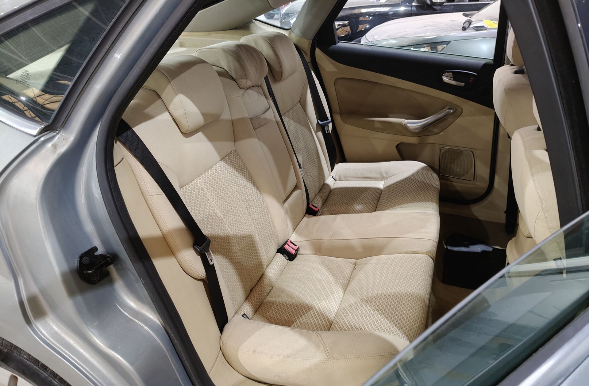 Ford Mondeo 2.0 16v Ghia - foto 13