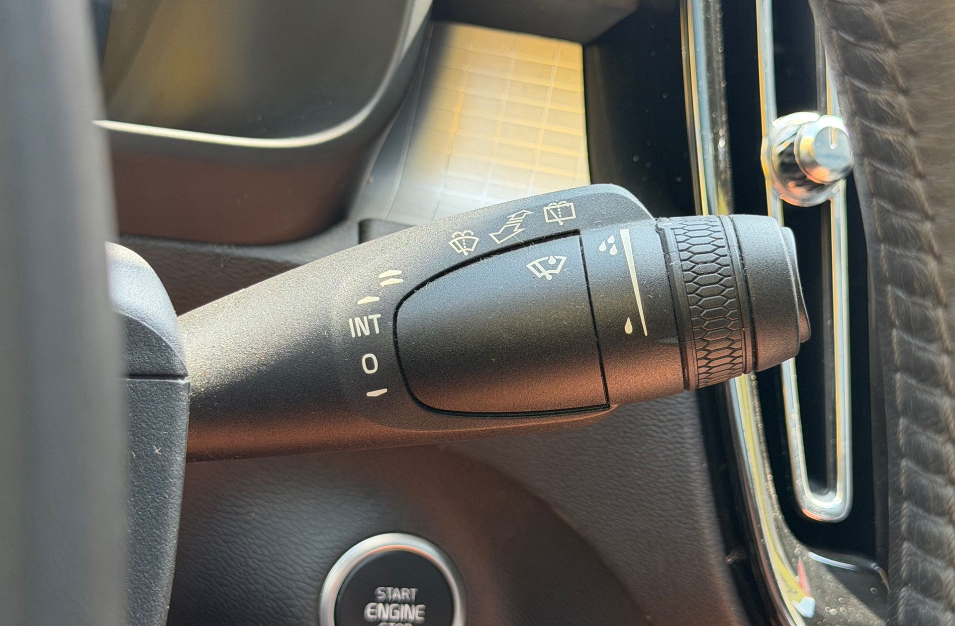 Volvo XC40 D3 Momentum - foto 26