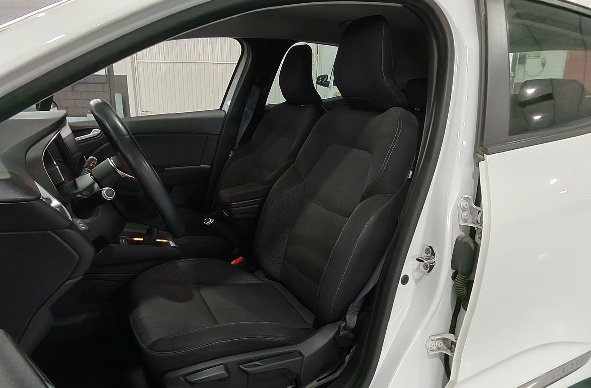 Renault Clio Intens Sce - foto 9