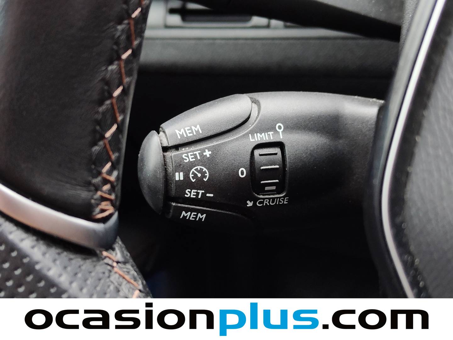 Foto Peugeot 5008 Peugeot 5008 GT Line 1.5L BlueHDi (130CV) S&S