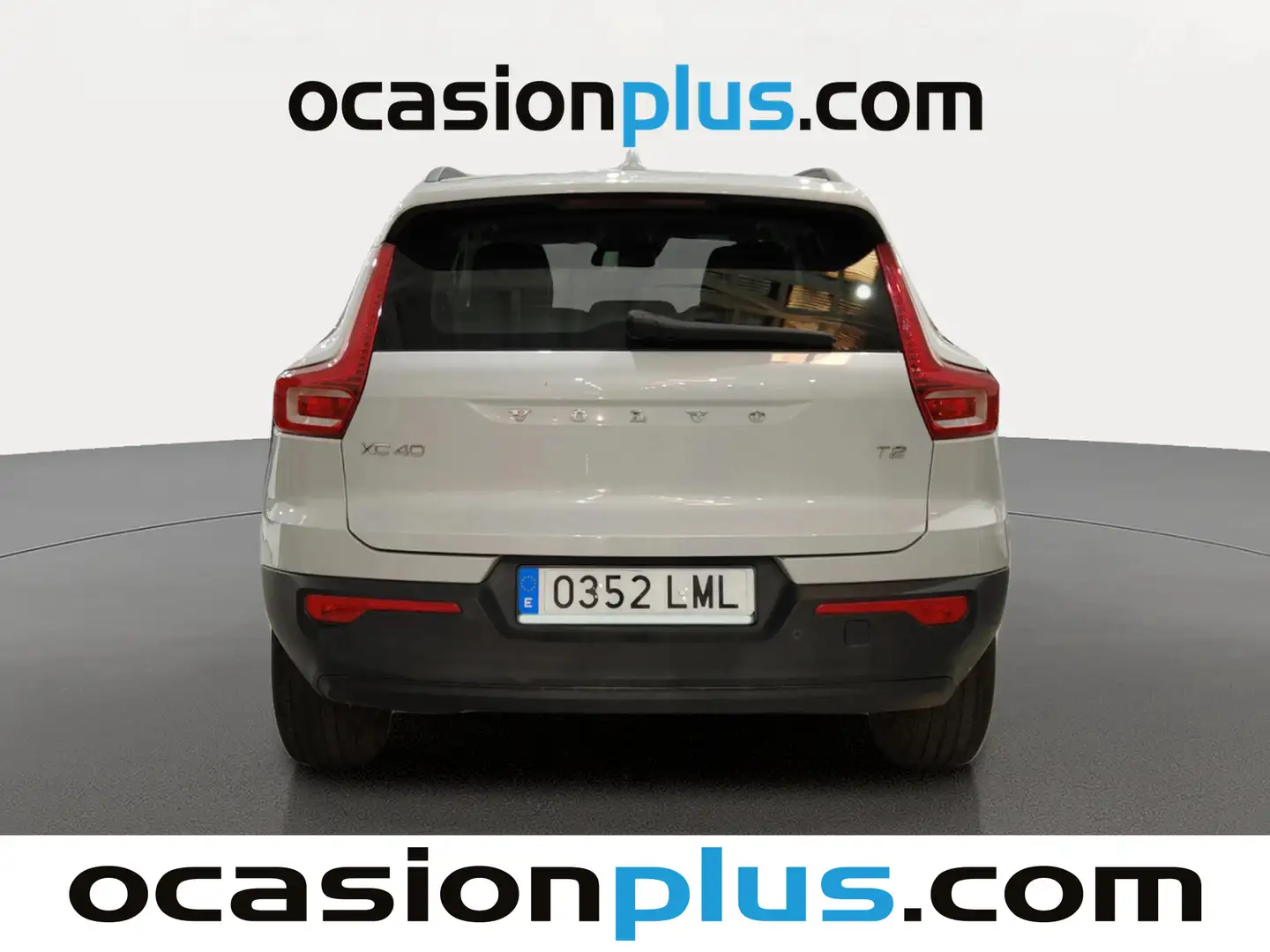 Foto Volvo XC40 Volvo XC40 T2 Momentum Core (129 CV)