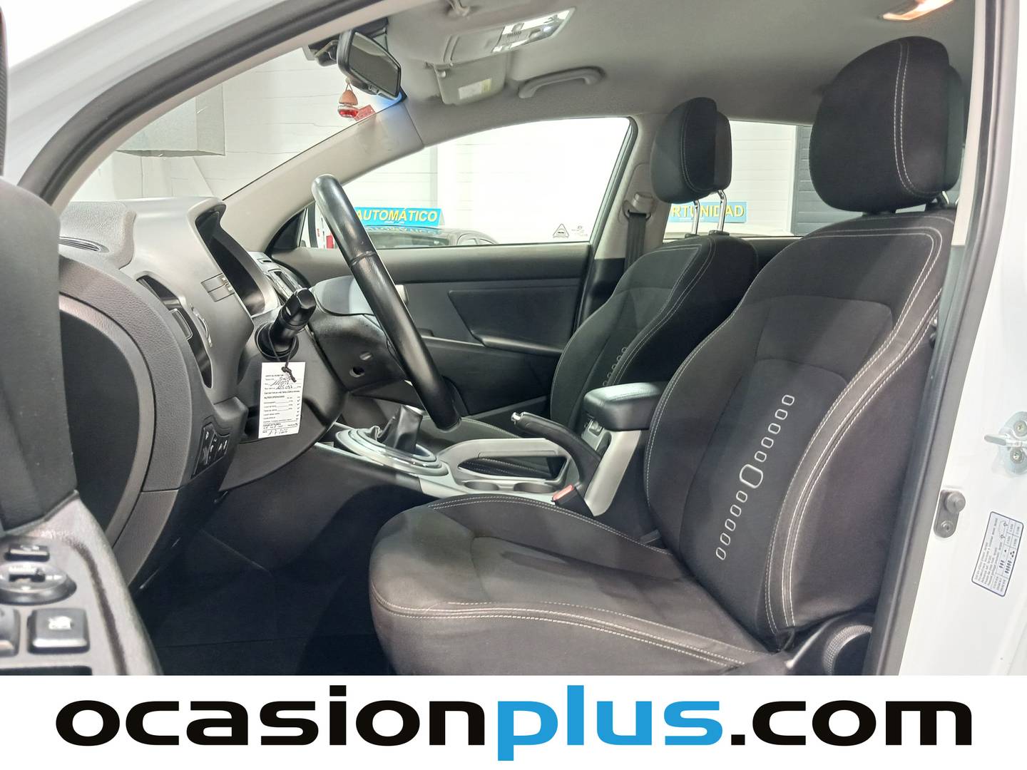 Foto asientos delanteros KIA Sportage KIA Sportage 1.7 CRDI VGT Drive 4x2 (115 CV)