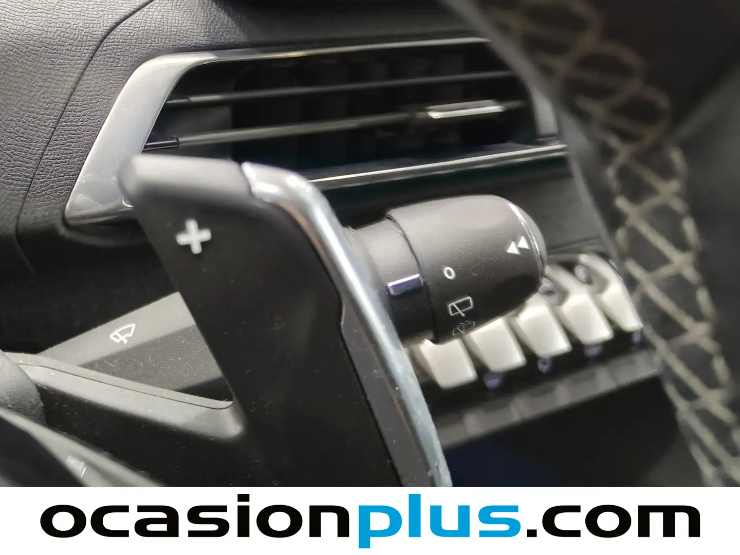 Foto Peugeot 3008 Peugeot 3008 BlueHDi 130 S&S Roadtrip EAT8 (130 CV)