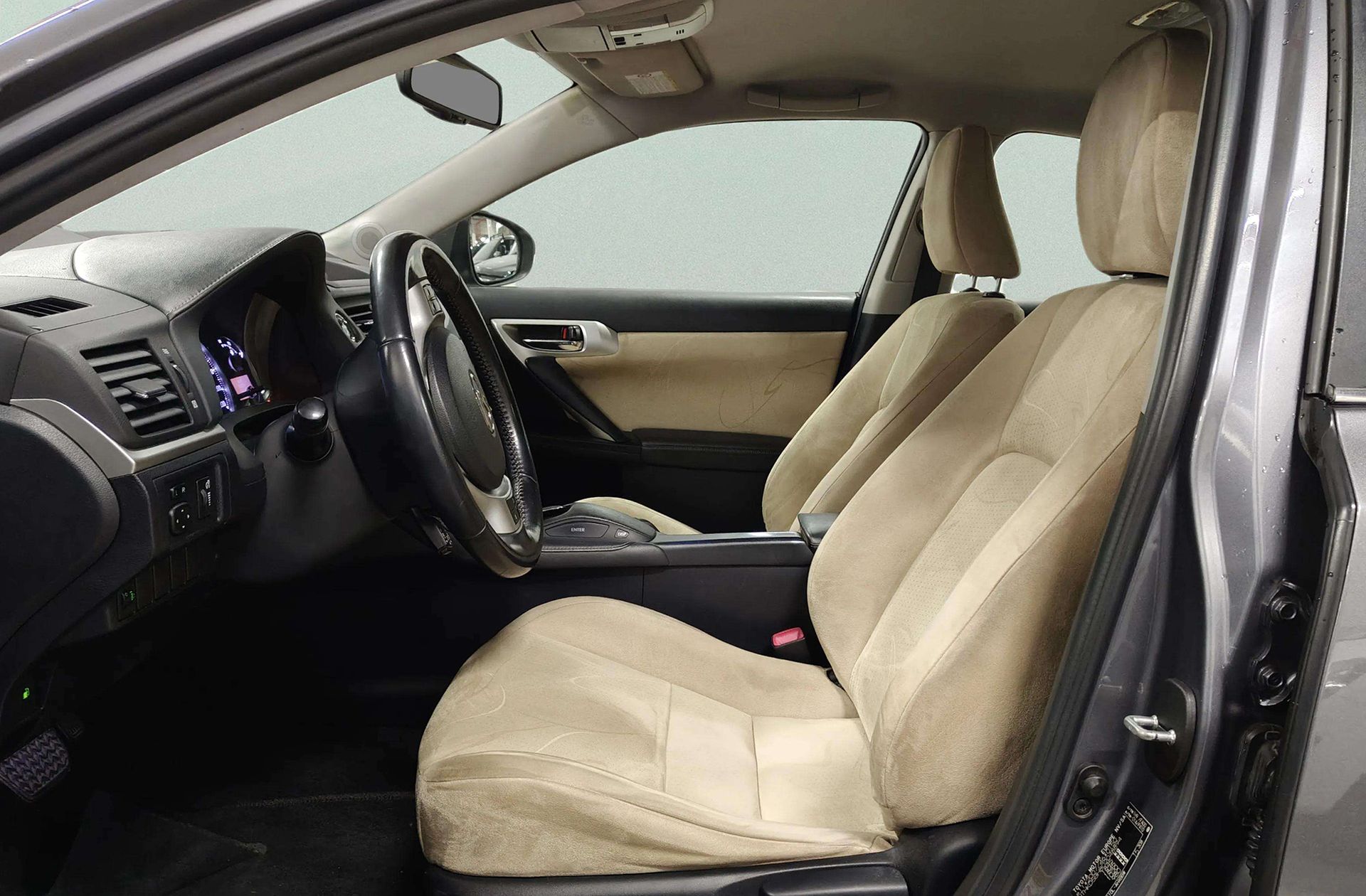 Lexus CT 200h Pack Hybrid Plus - foto 12
