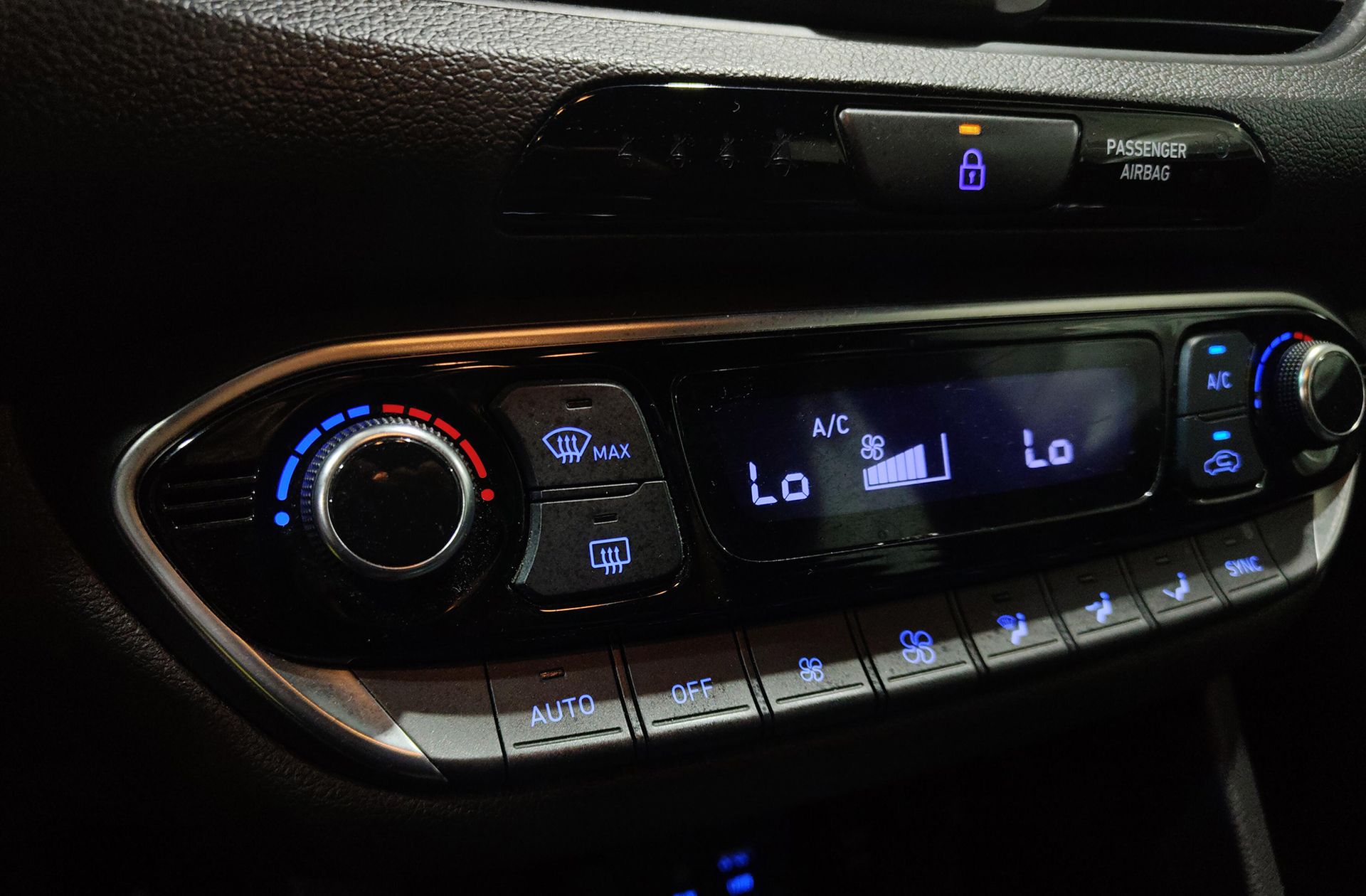 Hyundai i30 1.0 T-GDi Go! - foto 30