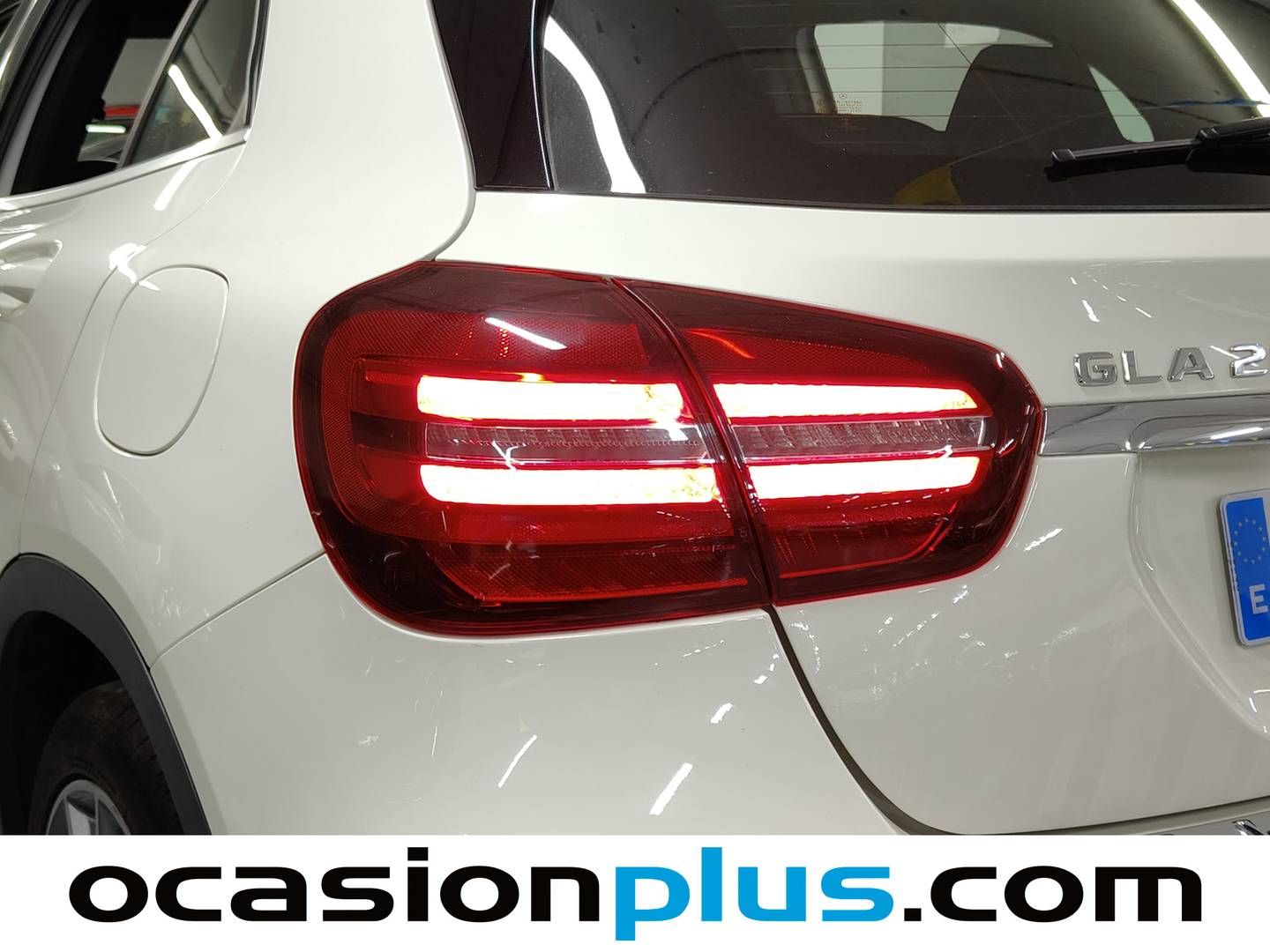 Foto Mercedes GLA Mercedes-Benz GLA GLA 200 Pack AMG (156 CV)