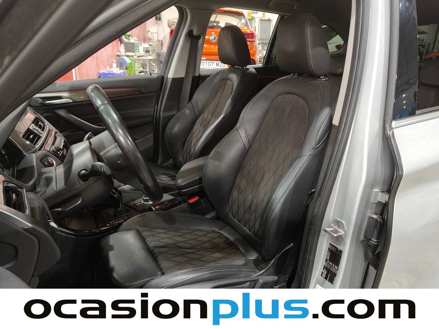Foto asientos delanteros BMW X1 BMW X1 sDrive18d  (150 CV)