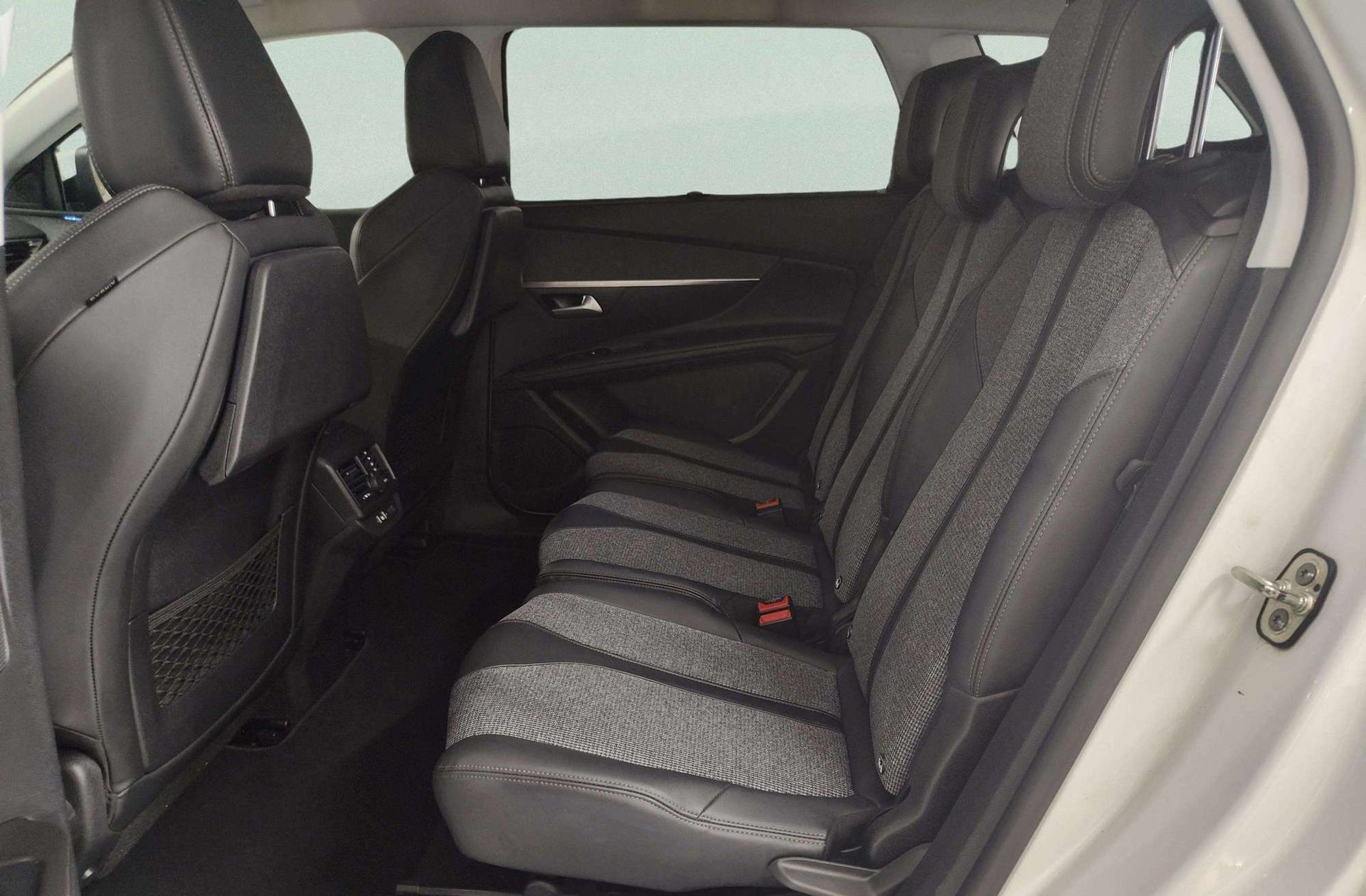 Peugeot 5008 PureTech 130 Allure 7 plazas - foto 11
