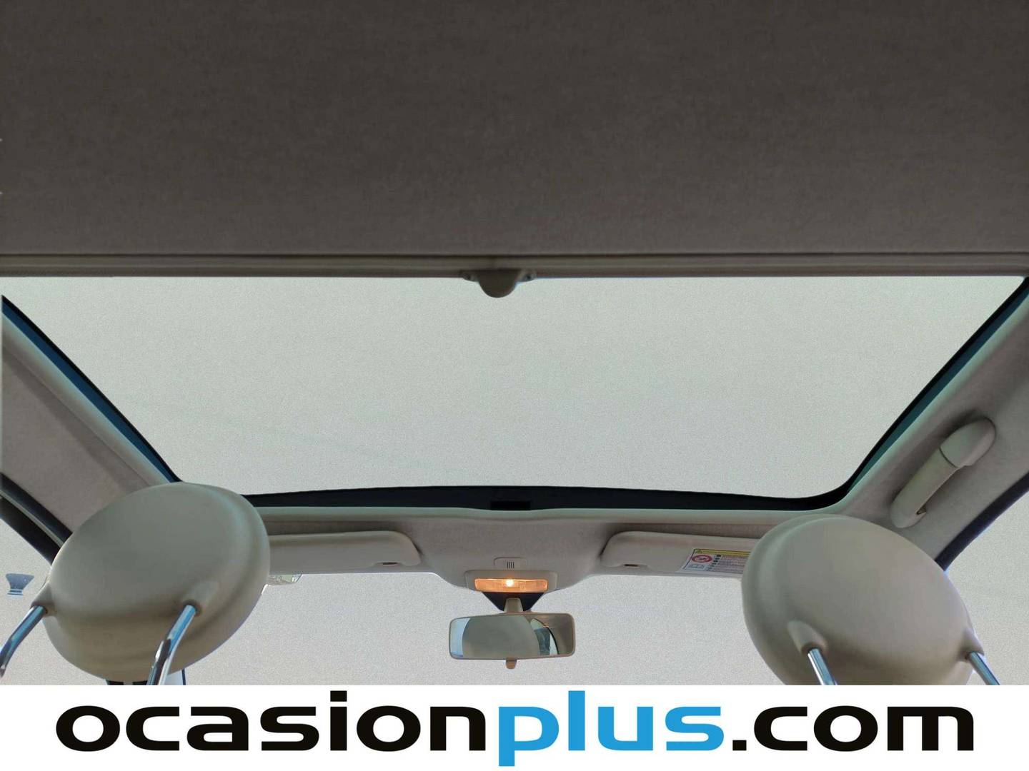 Extras y acabados del Fiat 500 Fiat 500 1.2 8v Lounge (69 CV)