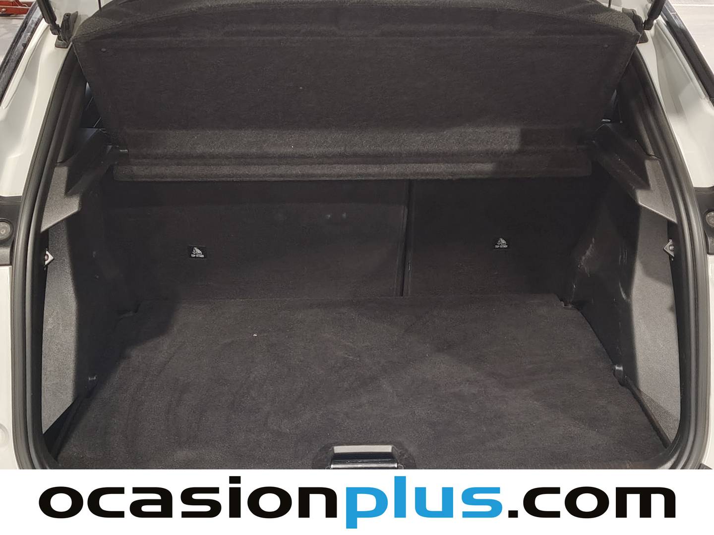 Foto Peugeot 2008 Peugeot 2008 PureTech 130 S&S Allure Pack (130 CV)