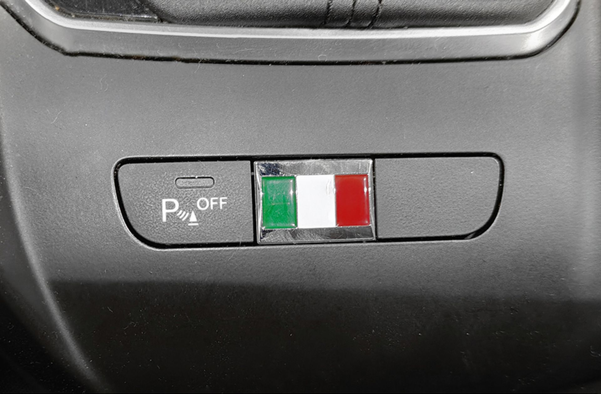 Alfa Romeo Tonale 1.5 MHEV Sprint FWD - foto 11