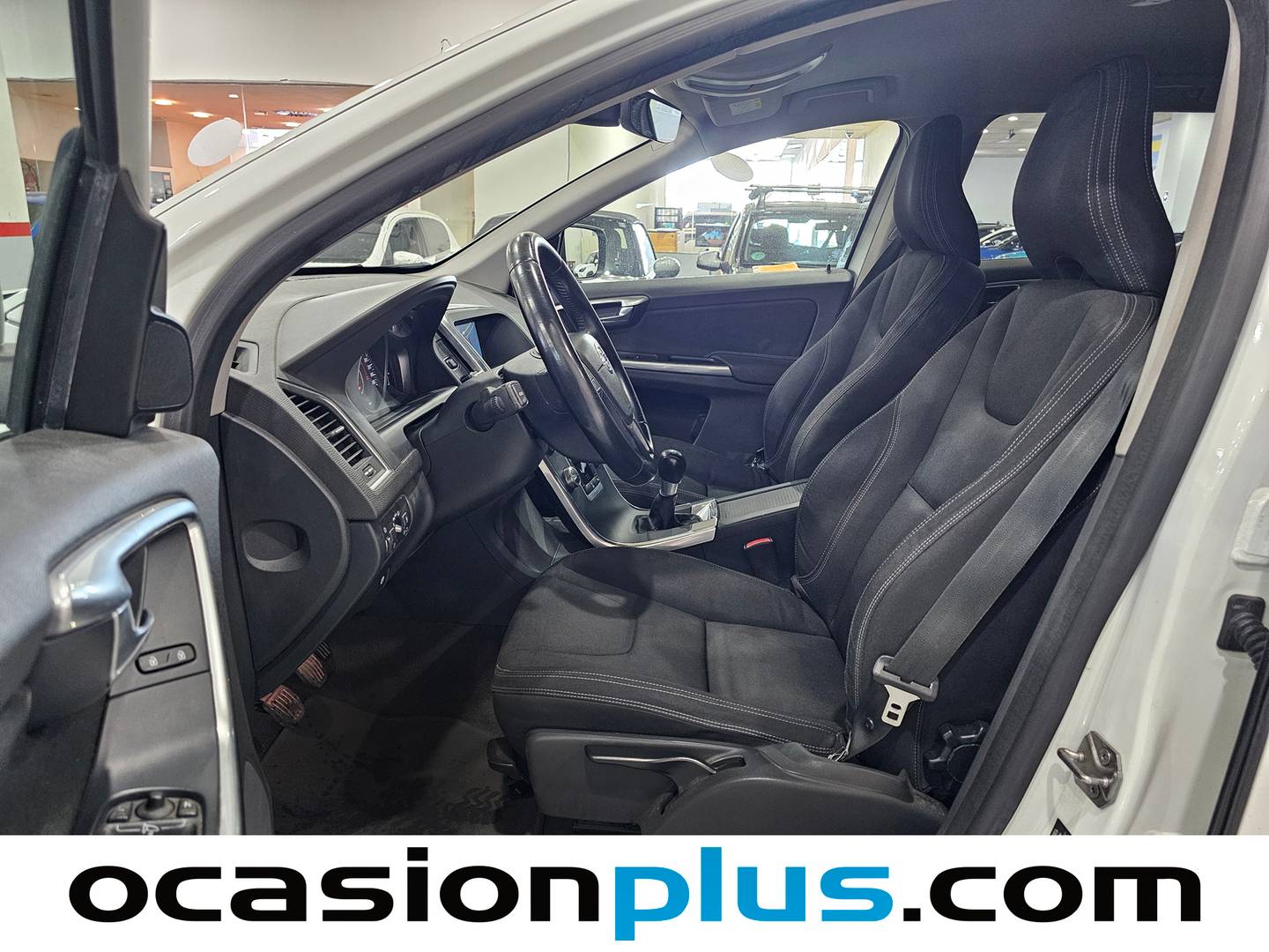 Foto Volvo XC60 Volvo XC60 D3 Kinetic (136 CV)