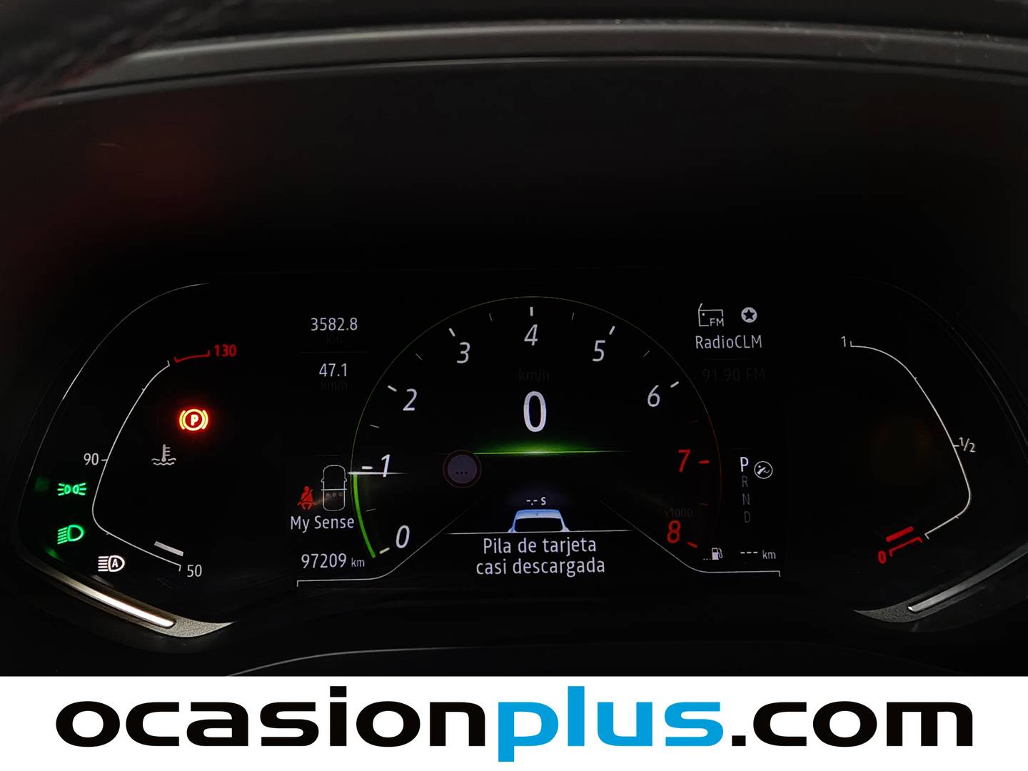 Foto Renault Arkana Renault Arkana Zen TCe (140 CV) EDC Microhíbrido