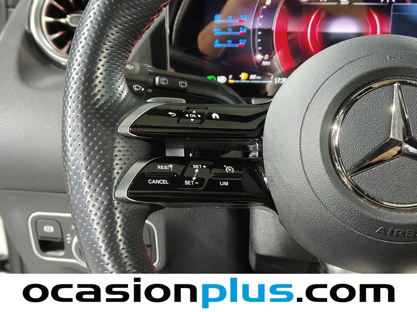 Foto Mercedes GLA Mercedes-Benz GLA 200 D (150 CV) Pack AMG