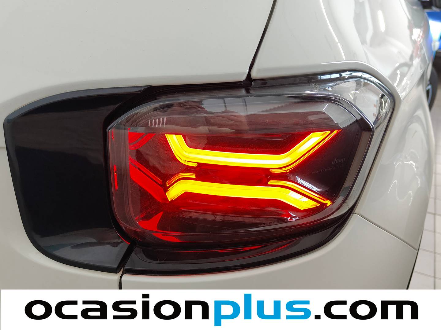 Paquetes del Jeep Avenger Jeep Avenger 1.2 G Summit  (100 CV)