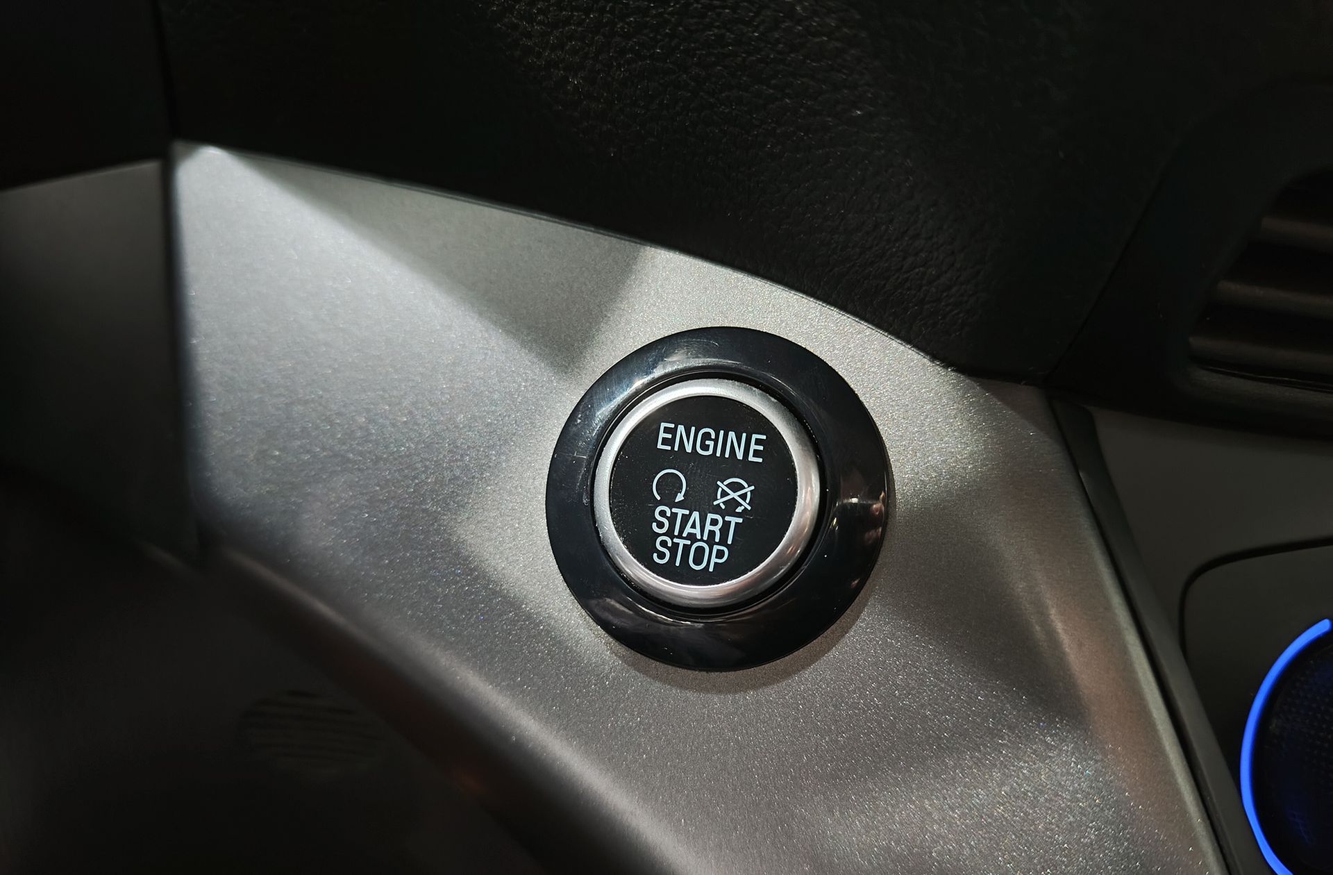 Ford Kuga 1.5 EcoBoost Trend+ 4x2 - foto 29