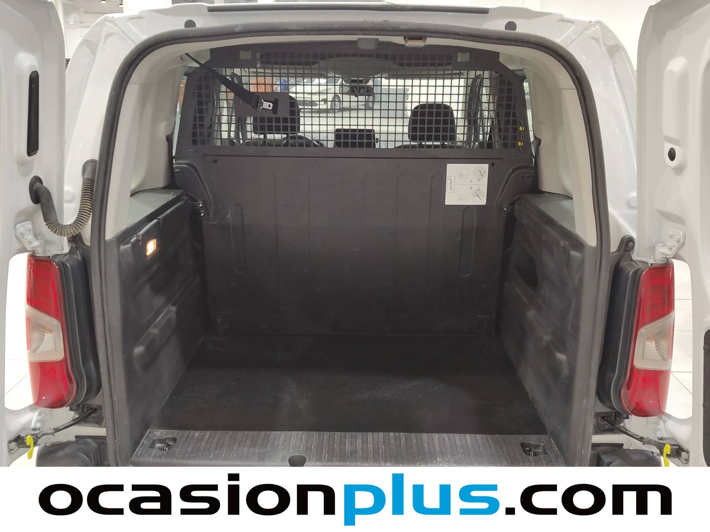 Fotos maletero Citroën Berlingo Citroën Berlingo BlueHDi 100 S&S Talla M Live Pack Business  (102 CV)