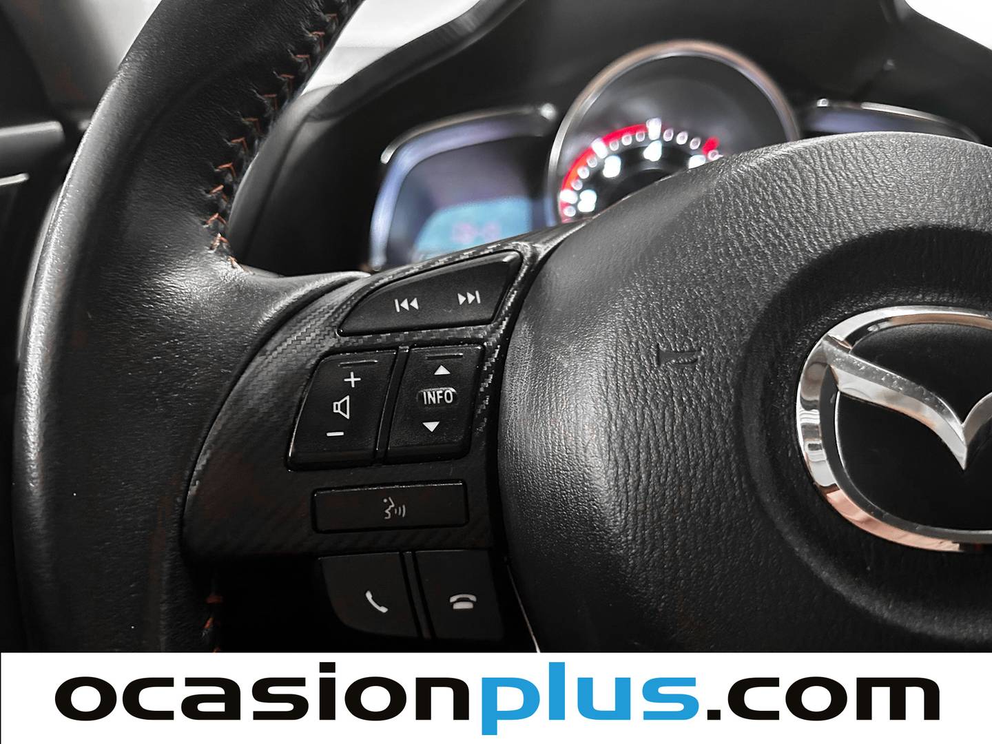 Mazda Mazda3 Mazda Mazda 3 1.5 DE Luxury (105 CV) seminuevo
