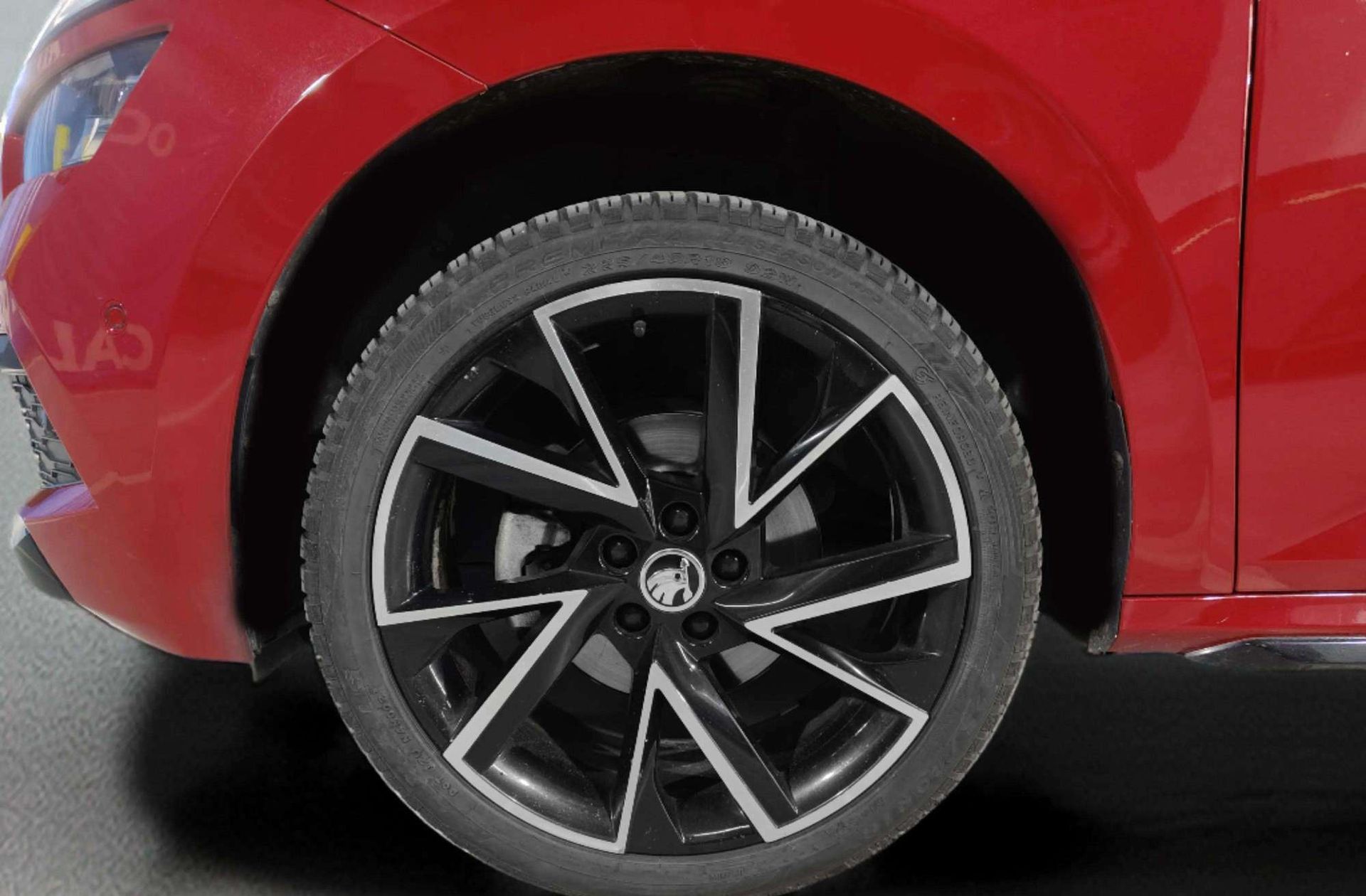 Škoda Kamiq 1.5 TSI Montecarlo DSG - foto 40