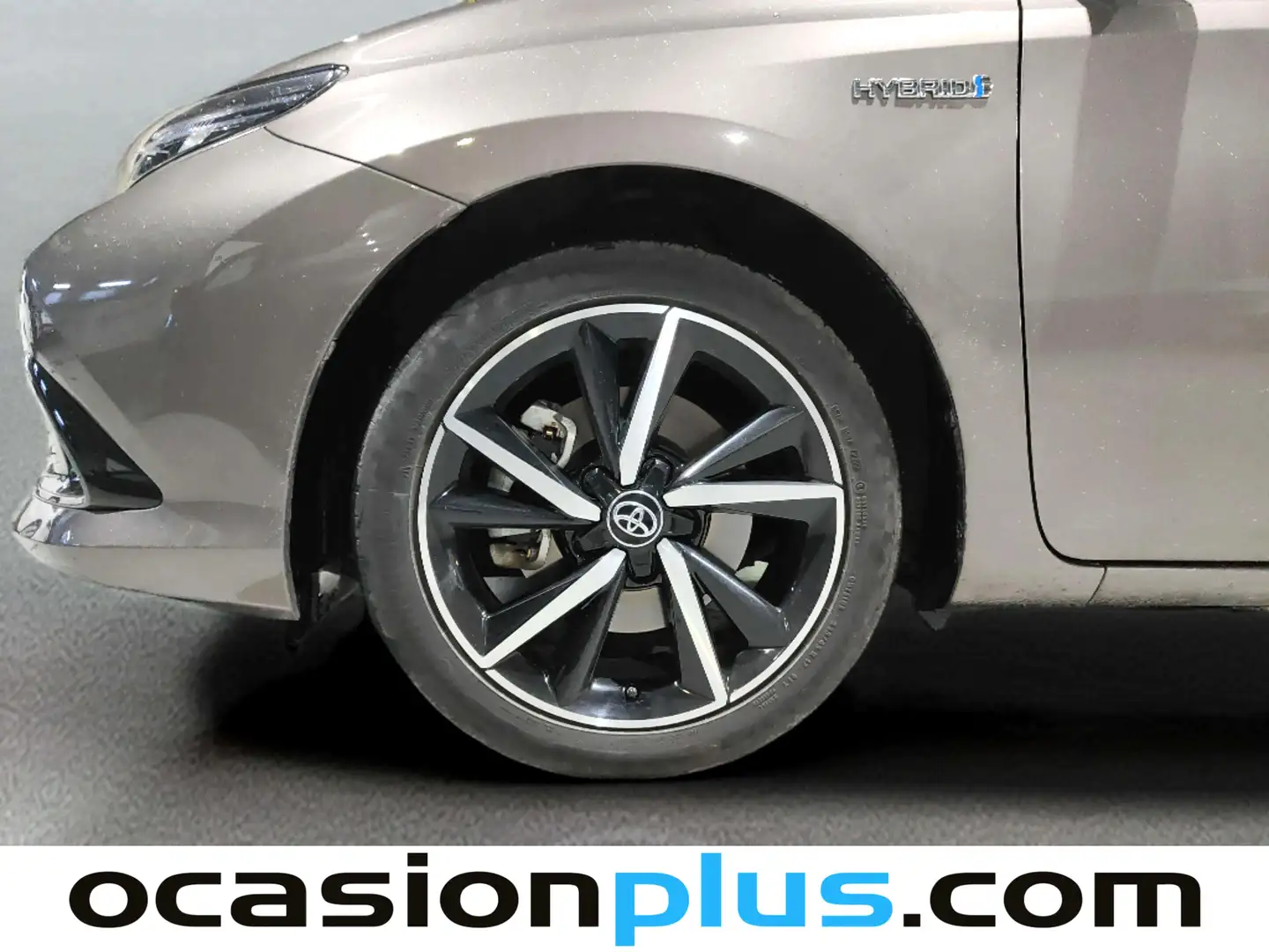 Foto Toyota Auris Toyota Auris 140H Hybrid Touring Sports Feel! Edition+LED (136 CV)