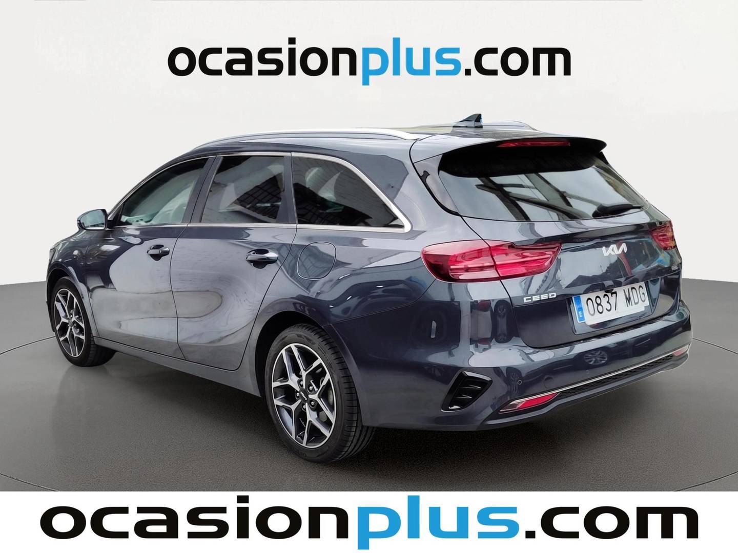 Foto trasera KIA Ceed Tourer KIA Ceed Tourer 1.0 T-GDi Tech (120 CV) izquierda