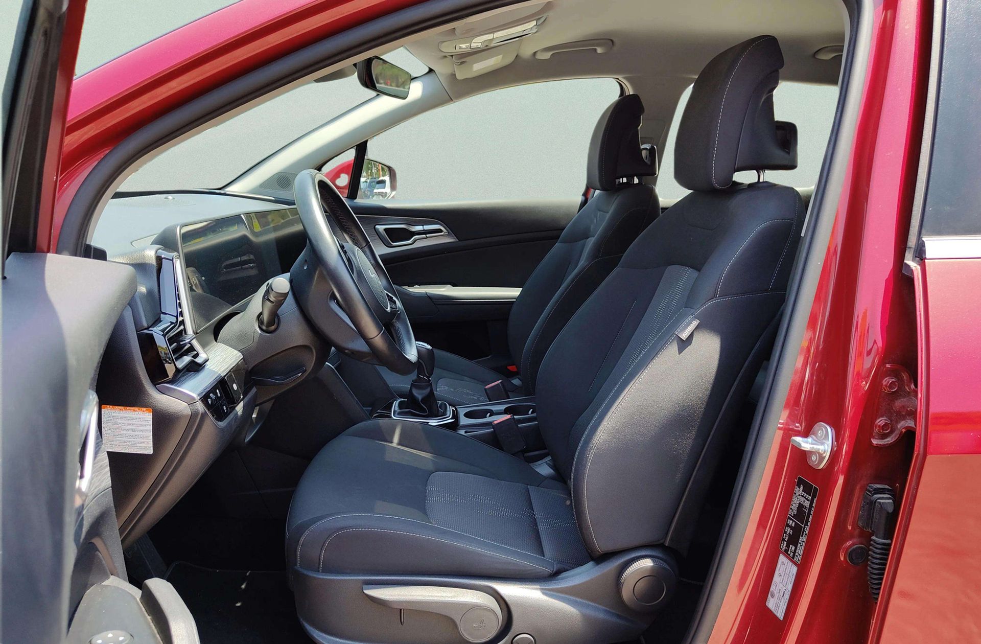 Kia Sportage 1.6 T-GDi MHEV Drive 4x2 - foto 12