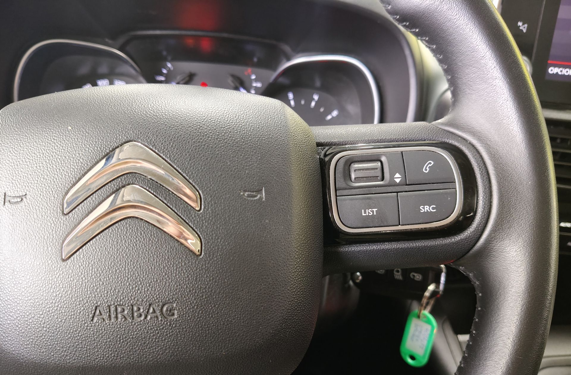 Citroën Berlingo BlueHDi 100 Talla M Shine - foto 26