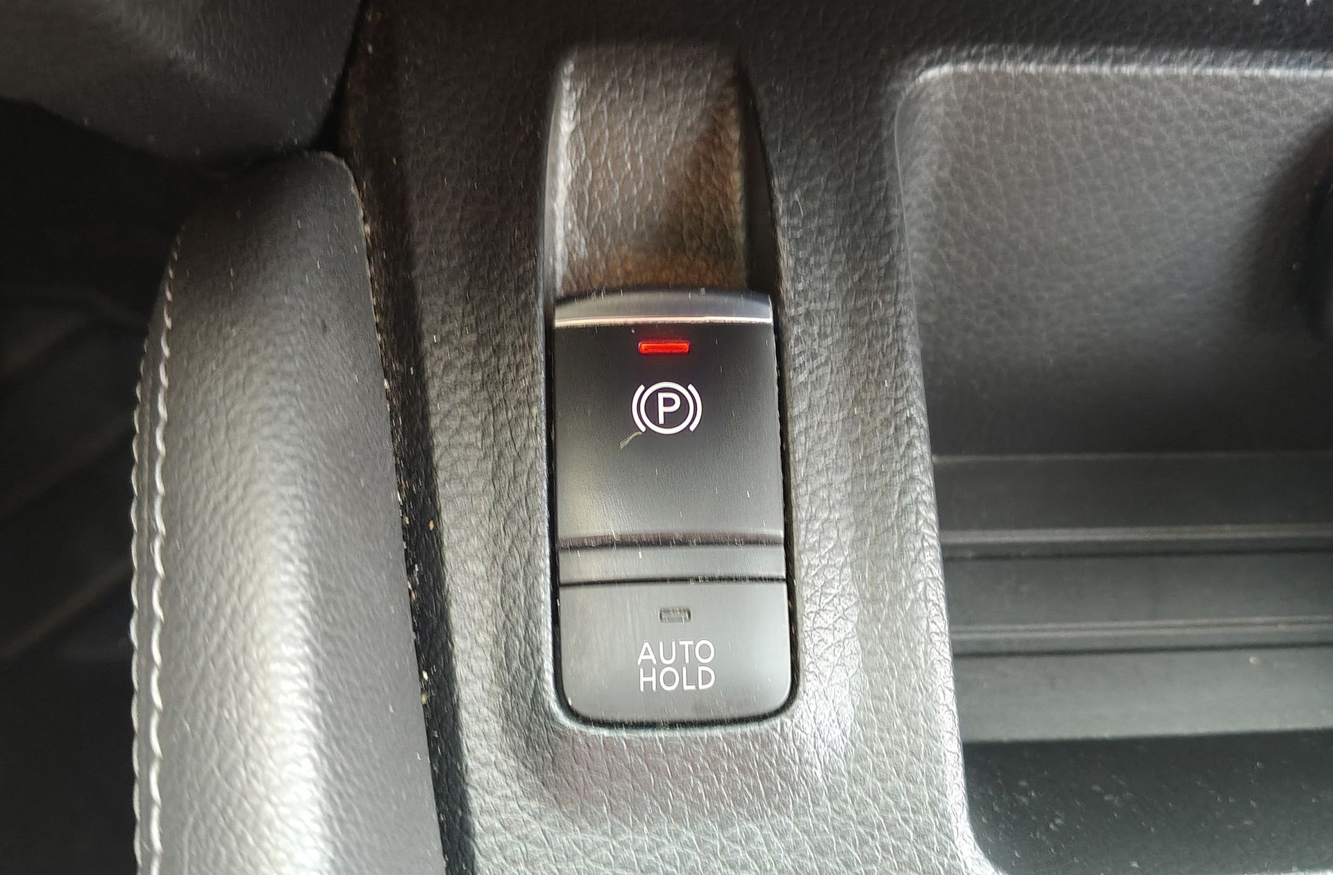 Nissan Qashqai DIG-T 140 Acenta 4x2 - foto 26