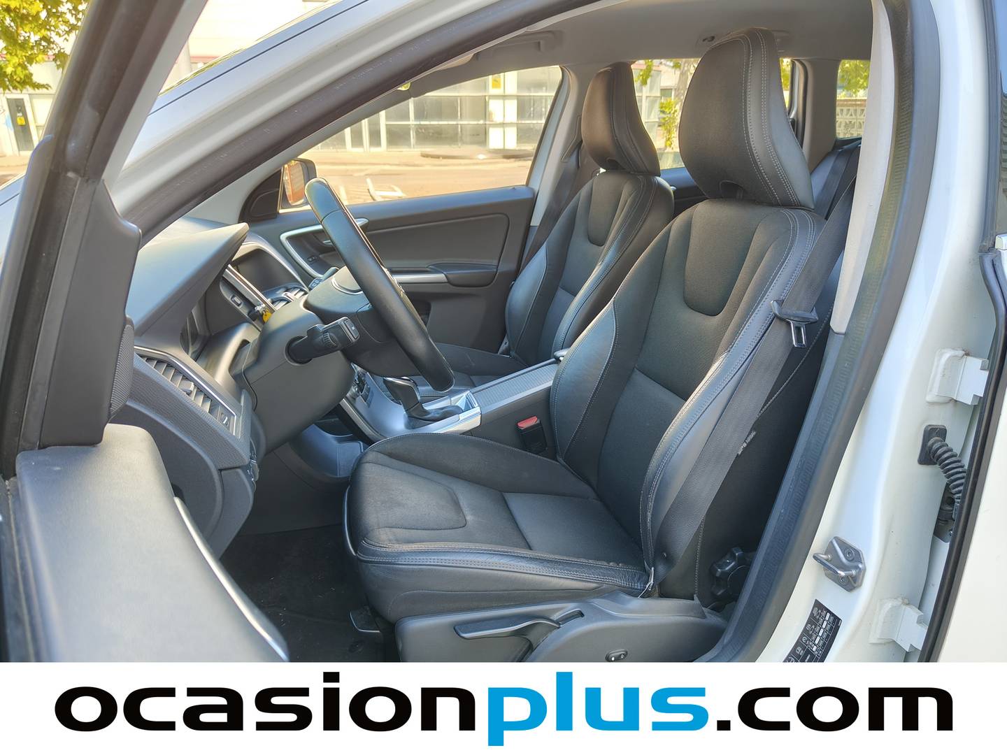 Foto Volvo XC60 Volvo XC60 D3 Momentum Auto (150 CV)